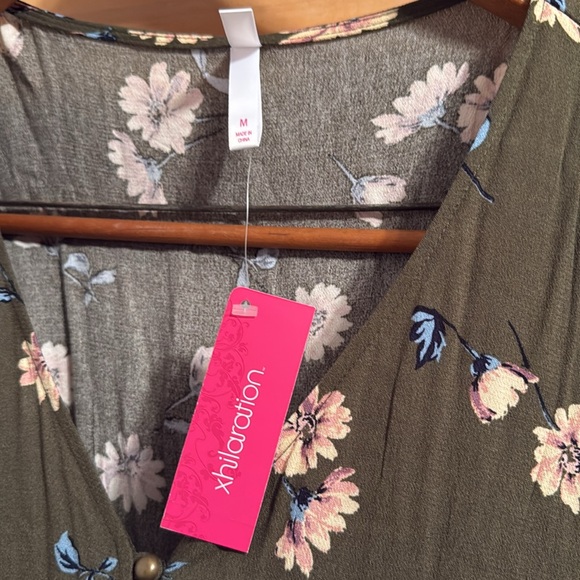 Jumpsuit - Picture 2 of 5